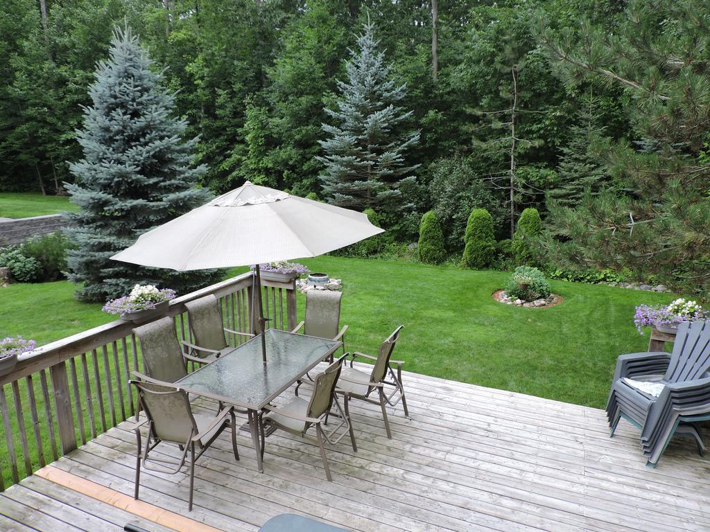 Tucked Inn The Harbour B&B Victoria Harbour 외부 사진